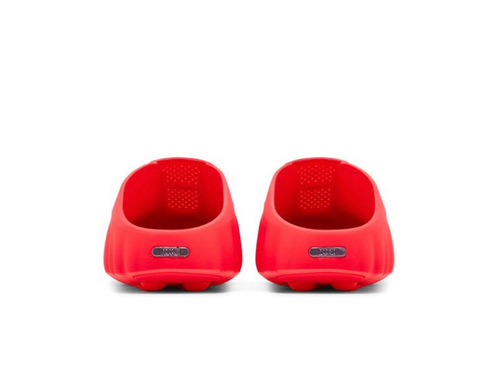 * Nike ReactX Mule Red